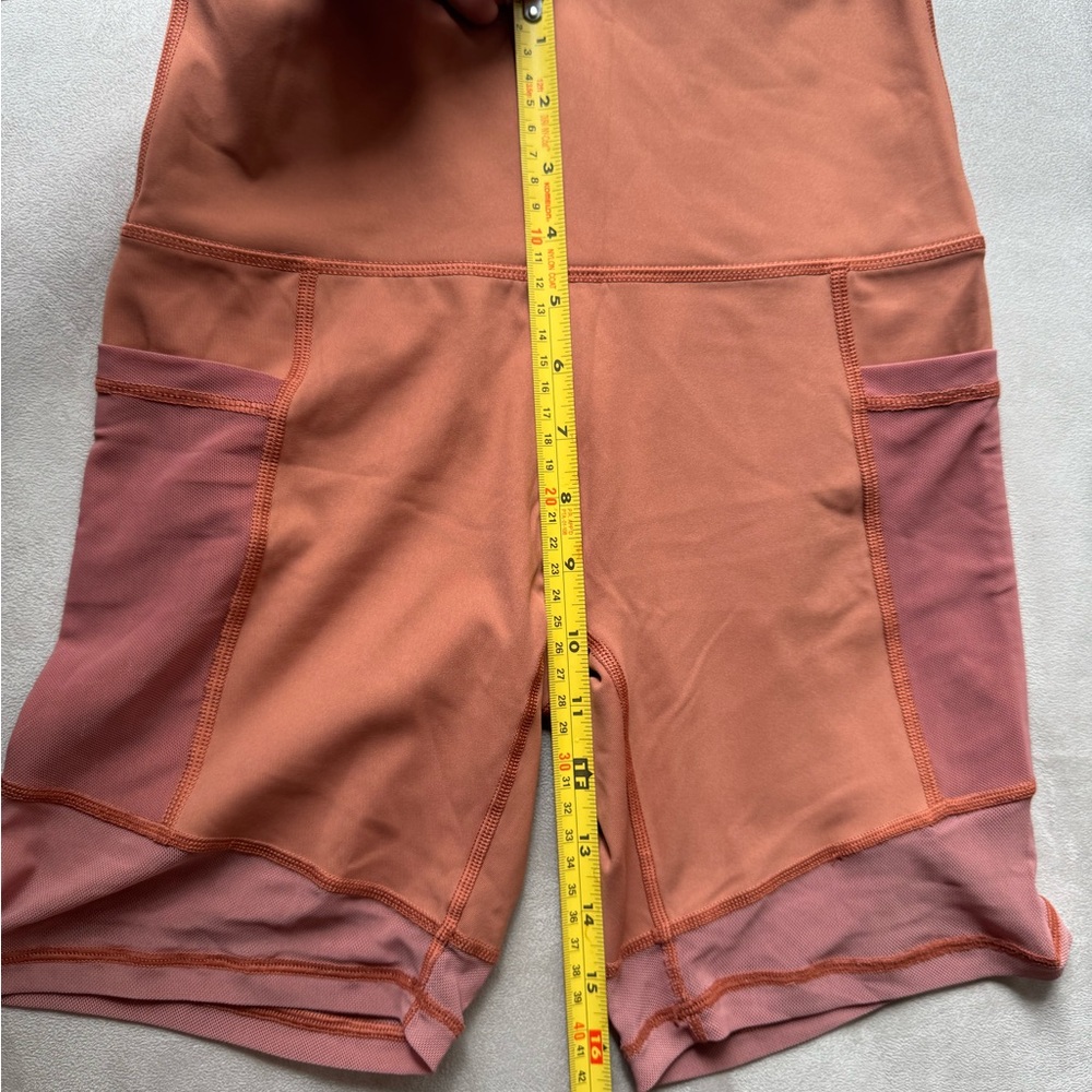 Aerie Athletic Bike Spandex Shorts w Pockets - Picture 5 of 9
